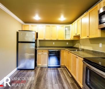 Garden Suite Level in West Vancouver, BC - Photo 4