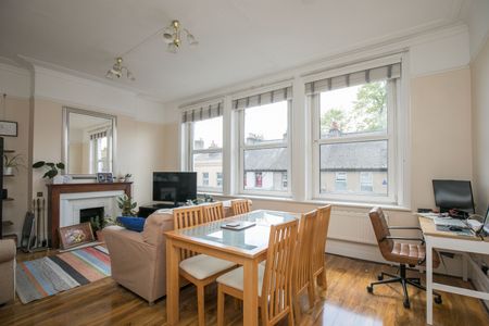 High Street, Wimbledon Village, SW19 (Flat) - Photo 4