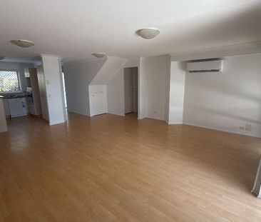 Central, Quite & Secure - Ready to Move In Now - Photo 2