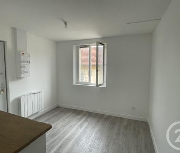 Location Appartement 2 pièces 29m² CAUDEBEC LES ELBEUF 76320 - Photo 2