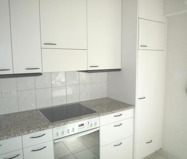 Grosszügige 2-ZW à 62 m² im 1. OG - Photo 1