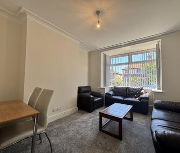 Queens Road, Horfield - Photo 4