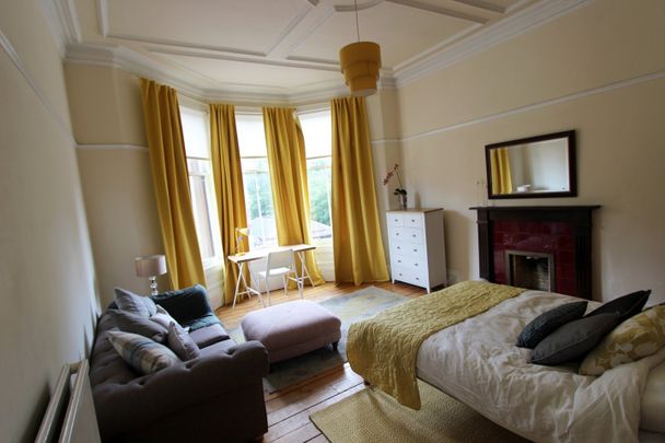 Clarence Drive - Photo 1