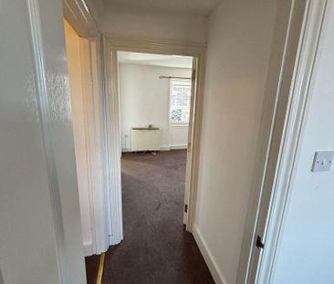 1 bedroom house to rent - Photo 2