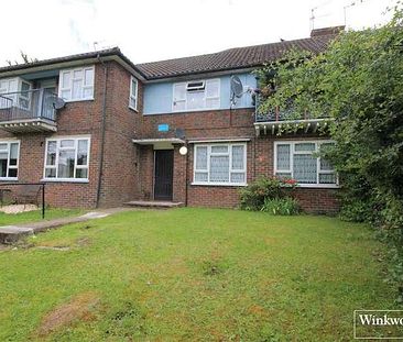 Thirsk Road, Borehamwood, Hertfordshire, WD6 - Photo 1