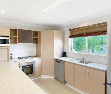 Furnished Three-Bedroom Townhouse in South Dubbo - Photo 3