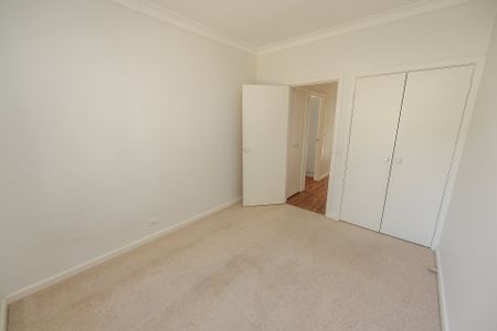 Spacious with natural light - Photo 2