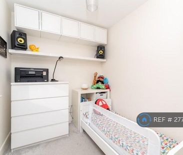 3 bedroom semi-detached house to rent - Photo 6