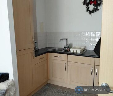 1 bedroom flat to rent - Photo 5