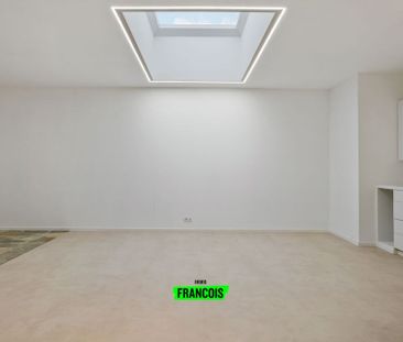 Ruim en energiezuinig gelijkvloers appartement (EPC A) met twee sla... - Photo 2