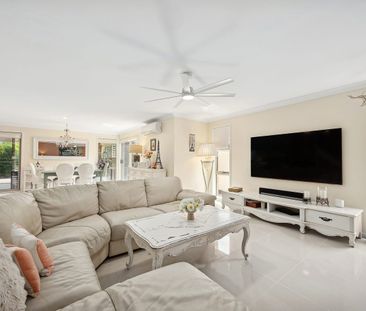 Family Living on a Grand Scale - Photo 3