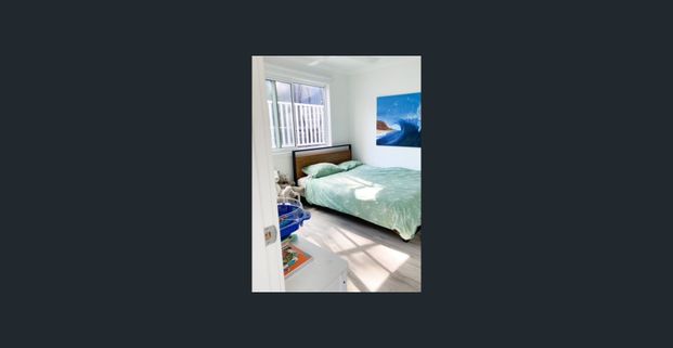 4 Minute Walk To The Station - Photo 1