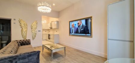 26 flat 2 Kensington Terrace, Leeds, LS6 1BE - Photo 3