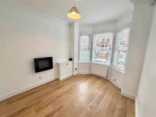 32 Pretoria Street, Belfast, BT9 5AQ - Photo 1
