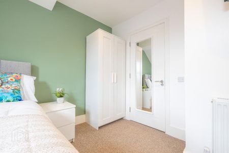 Woodcot Avenue, Belfast, BT5 5JA - Photo 5