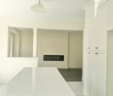 For Lease - 57 Donald Stewart Road, Brampton, Ontario - Photo 2