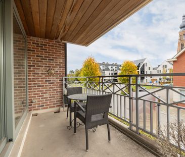 Ruim appartement met 2 slaapkamers in centrum Hoogstraten - Foto 2