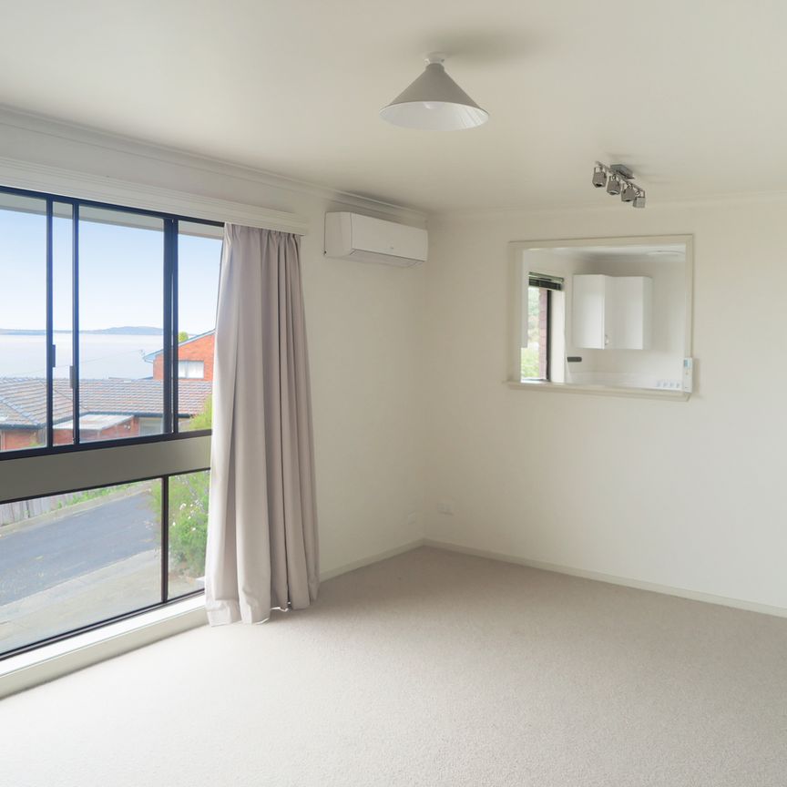 1/4 Tower Court Taroona TAS 7053 Australia - Photo 1