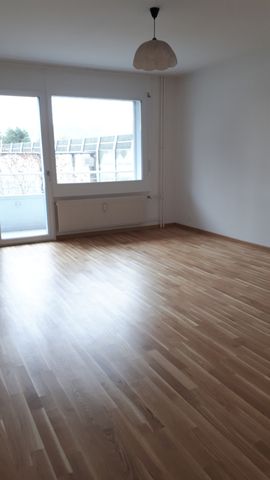 BERN OSTRING - GIACOMETTISTR. 25 A - 3.5 ZIMMERWOHNUNG IM ERDGESCHOSS - Foto 5