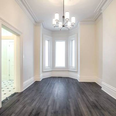 8 DRAPER ST. - BRAND NEW!3BED/3BATH, SAUNA,LAUNDRY, BROWNSTONES LIVING - Photo 3