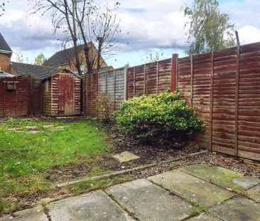 2 bedroom terraced house to rent - Photo 3