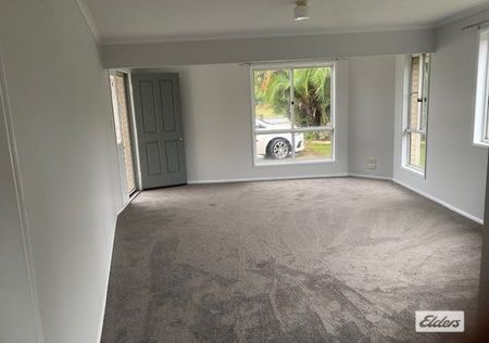 3 Bedroom Townhouse - Photo 4