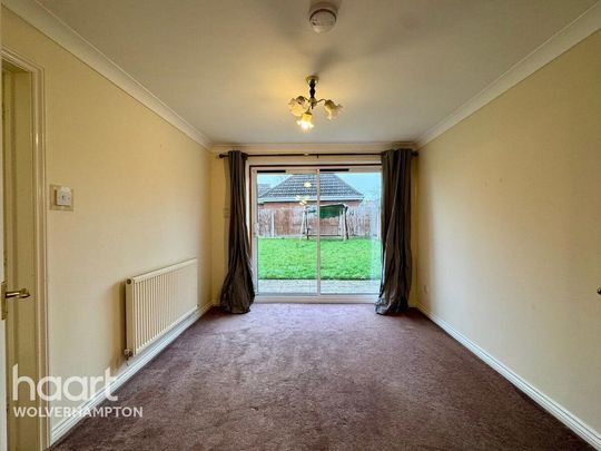 4 bedroom detached house to rent - Photo 1