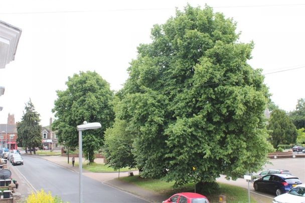 Belvedere Road, Taunton - Photo 1