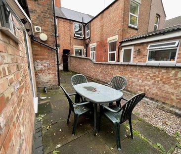 Winchester Avenue, Leicester, LE3 - Photo 2