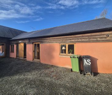 2 bedroom barn conversion to rent - Photo 6