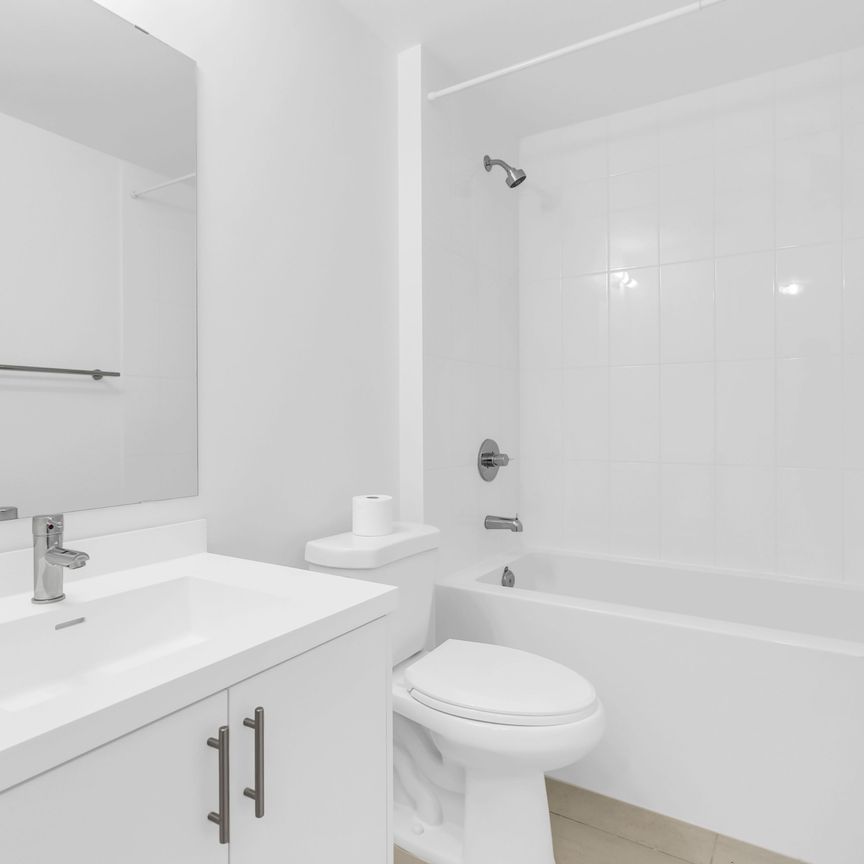 For Lease - 412 Silver Maple Road Unit# 719, Oakville, Ontario - Photo 1