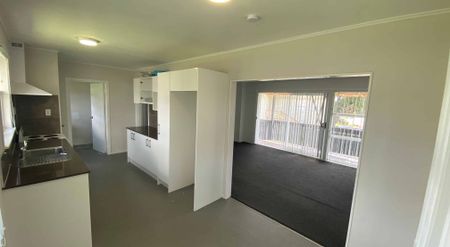 9 Malmo Place, Manurewa - Photo 3