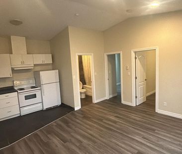 For Lease - 268 Talbot Street Unit# 2, St. Thomas, Ontario - Photo 4