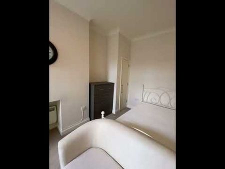 Studio Flat, Mill Road, CB1 - Photo 2