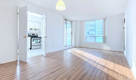 For Lease - 8 Pemberton Avenue Unit# 1008, Toronto, Ontario - Photo 3