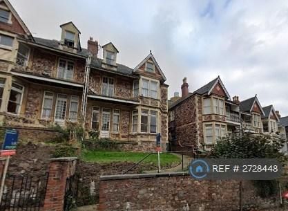 3 bedroom flat to rent - Photo 5