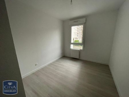 Location Appartement 3 pièces 70m² MAROMME 76150 - Photo 4
