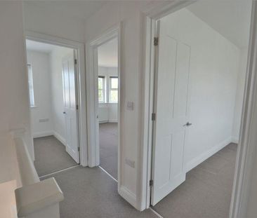 3 bedroom detached house to rent - Photo 5