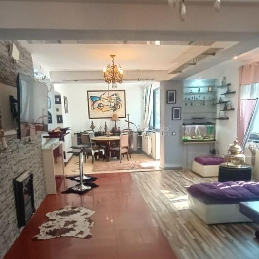 Casa 4 camere- Ghimbav Brasov - Fotografie 1