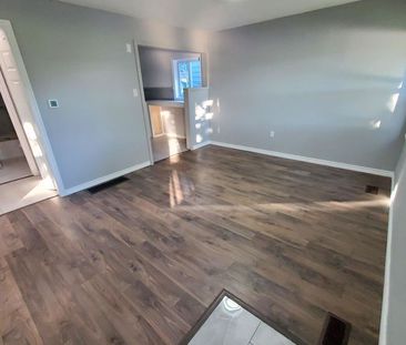 Gorgeous 2 Bedroom Home in West Windsor - Photo 2
