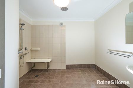 1/197a Browning St, Bathurst, NSW 2795 - Photo 5