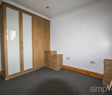 6 bedroom house of multiple occupation to rent - Photo 1
