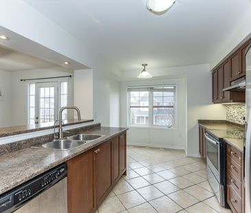 For Lease - 561 Speyer Circle, Milton, Ontario - Photo 3