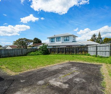 Spacious & Secure Family Living - Photo 5