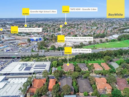 Modern Living on the Parramatta Border - Photo 3