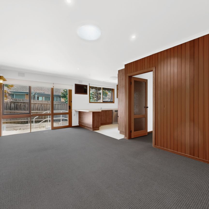 2/9 Malvern Road, Mont Albert VIC 3127 - Townhouse For Rent | Domain - Photo 1