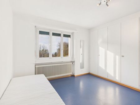 Exclusive living in Stallikon Modern 4.5-room apartment with view of Lake Zurich - Photo 3