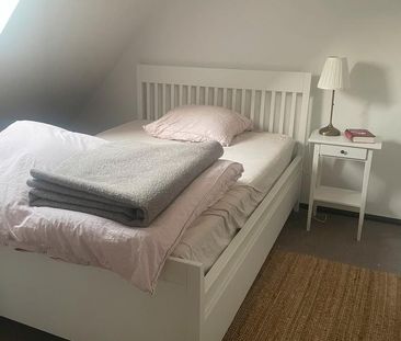 Zweistöckige Wohnung mit Balkon. - Photo 1