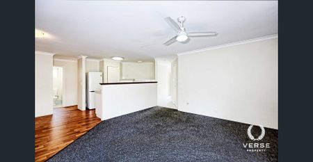 MODERN STREET-FRONT COTTAGE – EASY-CARE LIVING! AVAILABLE NOW. - Photo 5