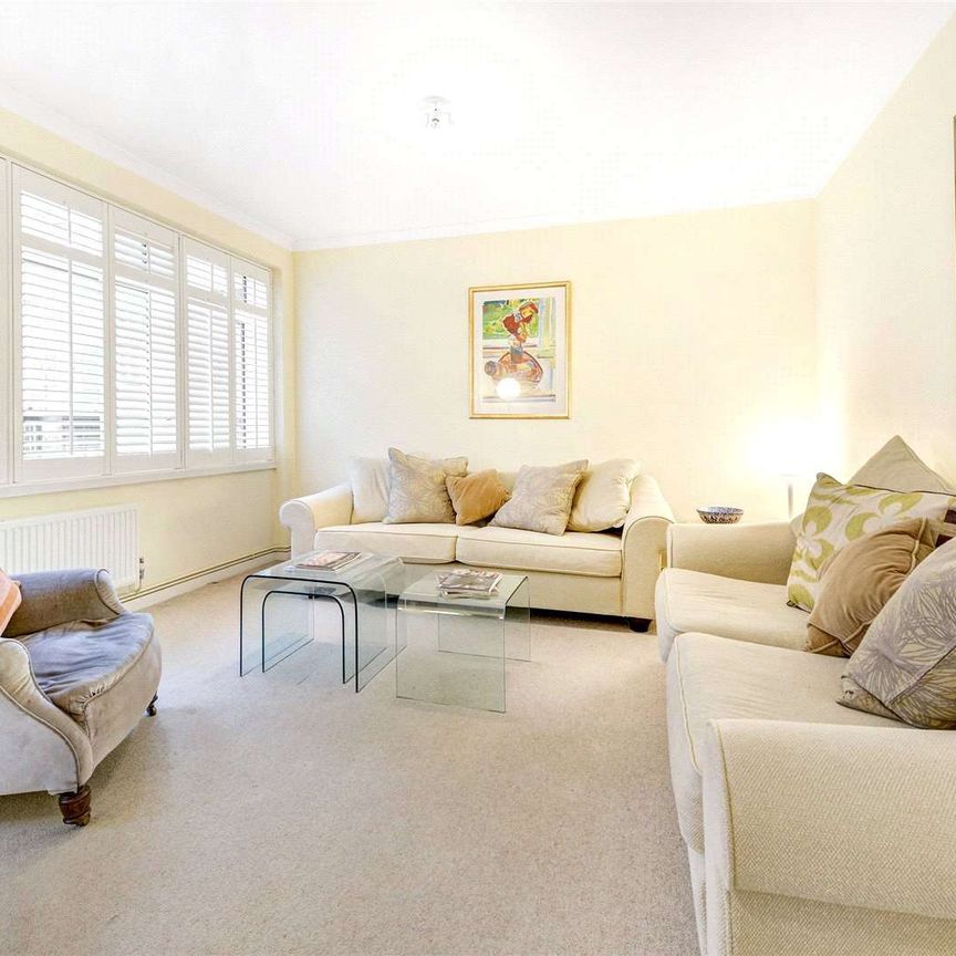 Alec Court, 47 Catherine Place, London, SW1E 6DY - Photo 1